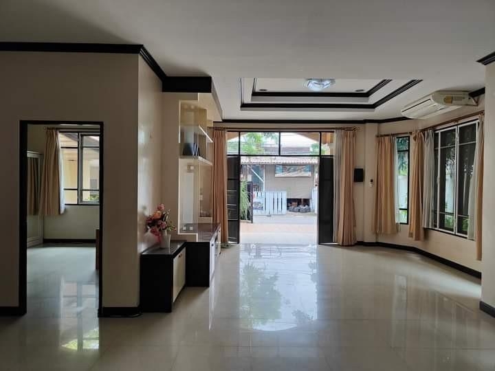 MWW128  House for rent, Soi Ekkamai 10 Intersection 6